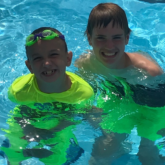 Meet your Posher, Ashley - Picture 5 of 8